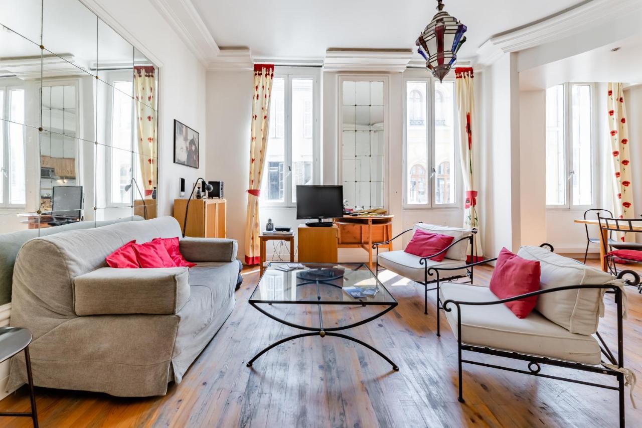 Appartement de grand standing, joliment décoré Marsella Exterior foto